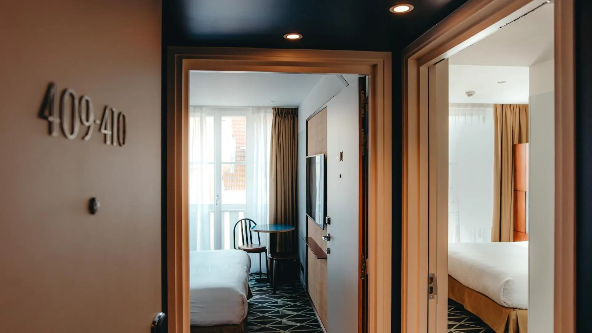 Hotel Eiffel Blomet Paris